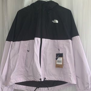 The North Face hoodie